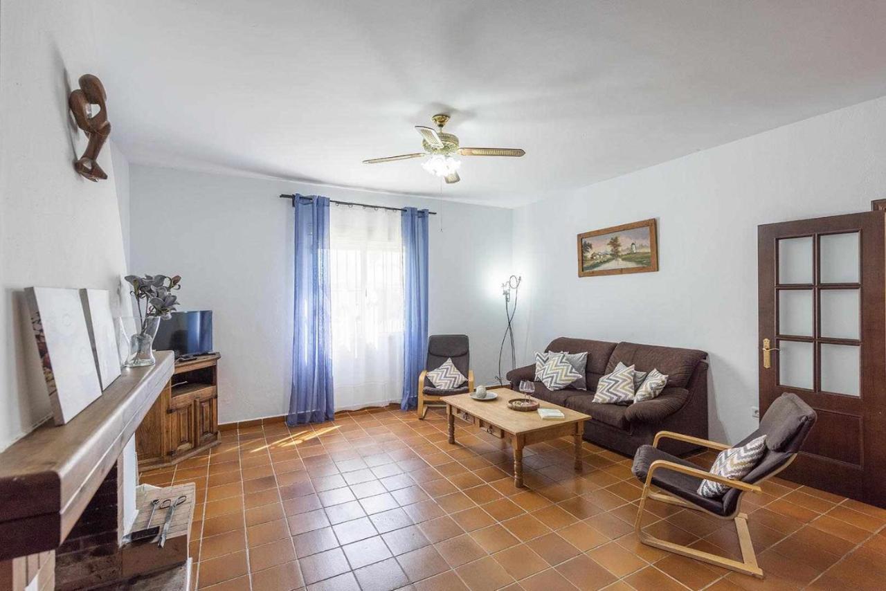 Casa de Noa bonita casa de campo en la Campiña de Sevilla La Puebla de Cazalla Exterior foto