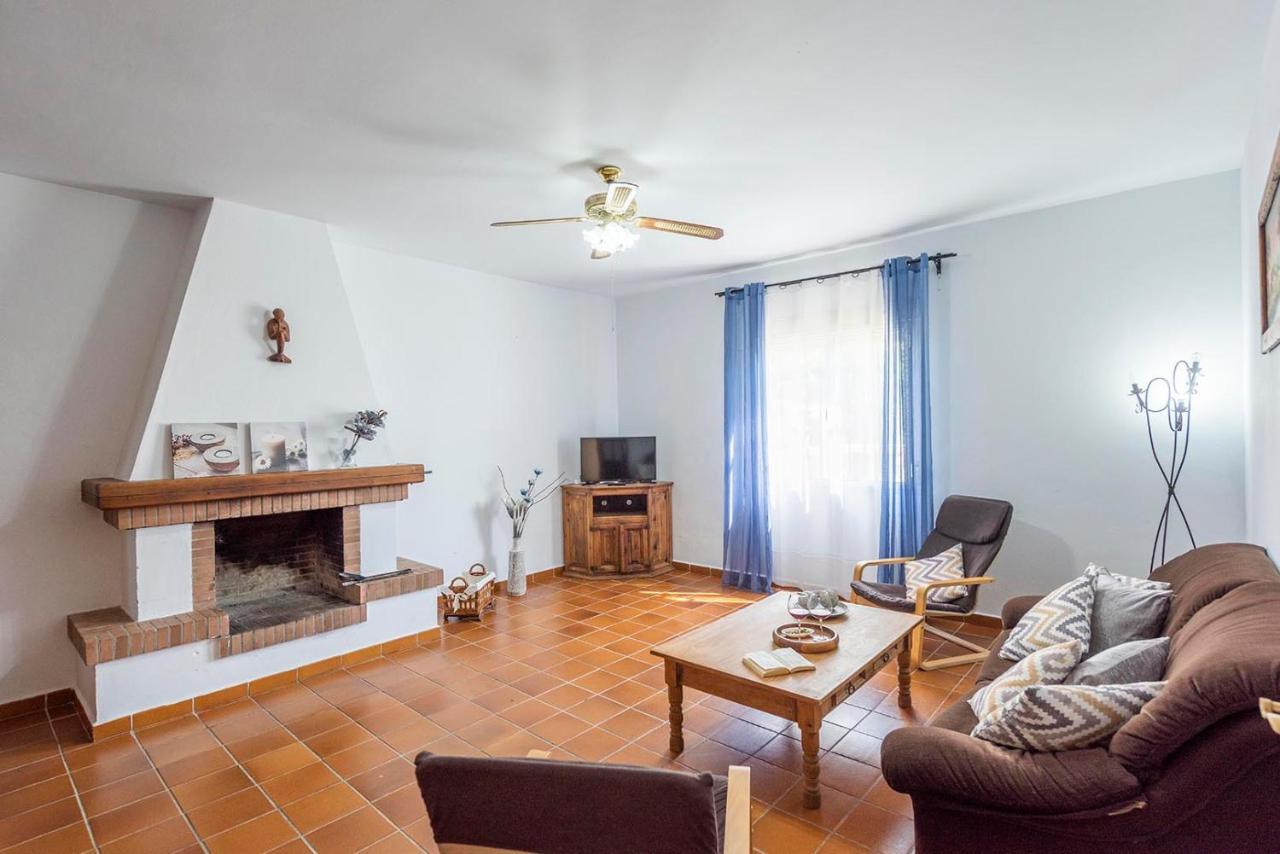 Casa de Noa bonita casa de campo en la Campiña de Sevilla La Puebla de Cazalla Exterior foto